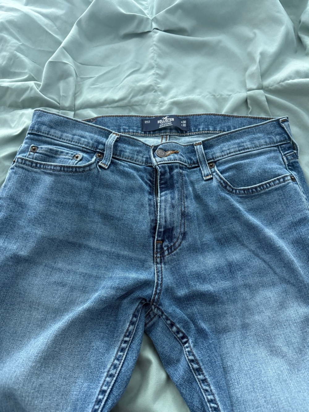 3 for $15 Hollister Men’s medium wash Straight Jeans